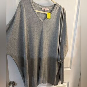 Laurie Felt Gray V-Neck Women's Sweater Top M/L